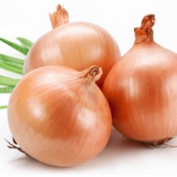 Rau củ quả bán cân hành tây